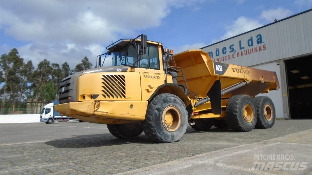 Volvo A 25 E アーティキュレート式ダンプトラック