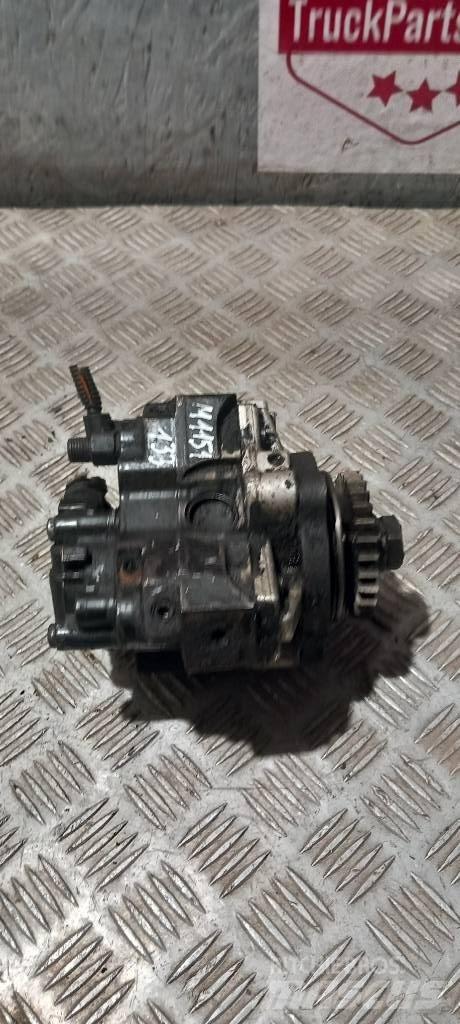 MAN TGA    445110060 エンジン