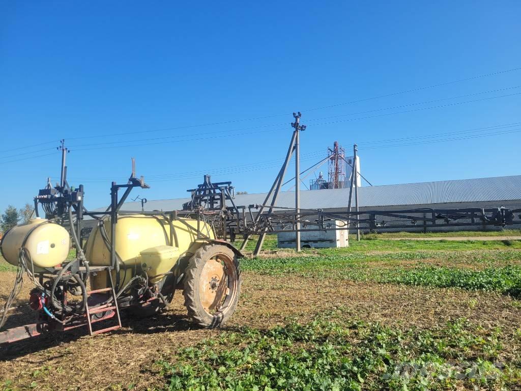 Belarus MTZ 892 トラクター