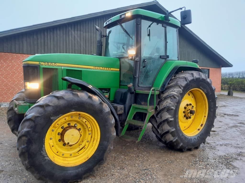 John Deere 7800 トラクター