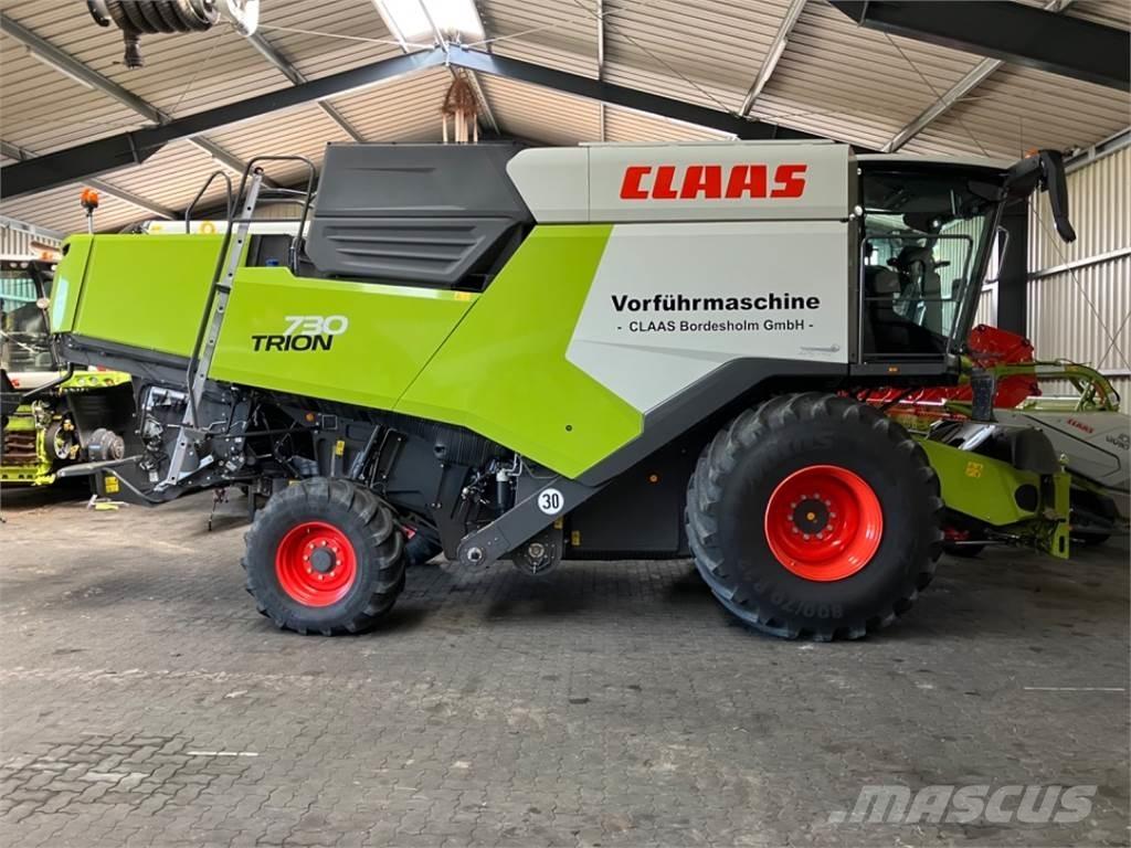 CLAAS TRION 730 コンバイン