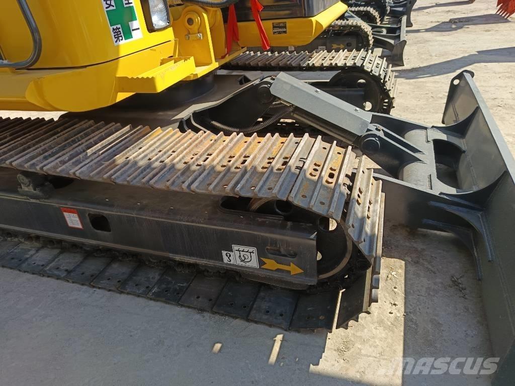 Komatsu PC 70 大型油圧ショベル12t以上（パワーショベル・ユンボ）