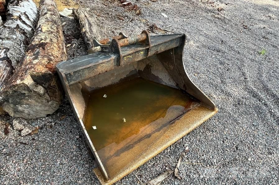 Kubota U 48-4 ミニ油圧ショベル 7t以下（ミニユンボ・ミニディガー）