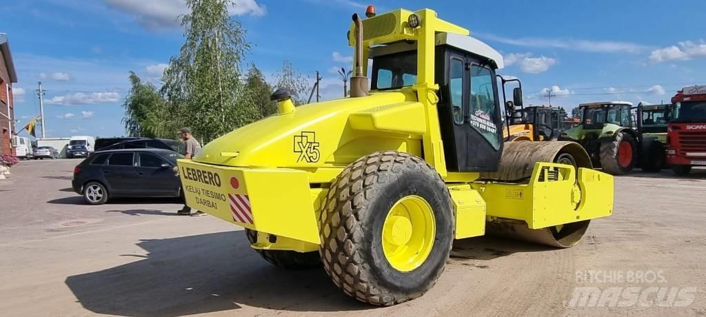 Bomag LEBRERO X 5 振動ローラ