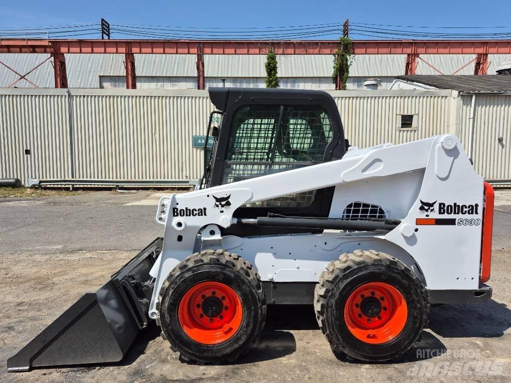 Bobcat S 630 スキッドステアローダー