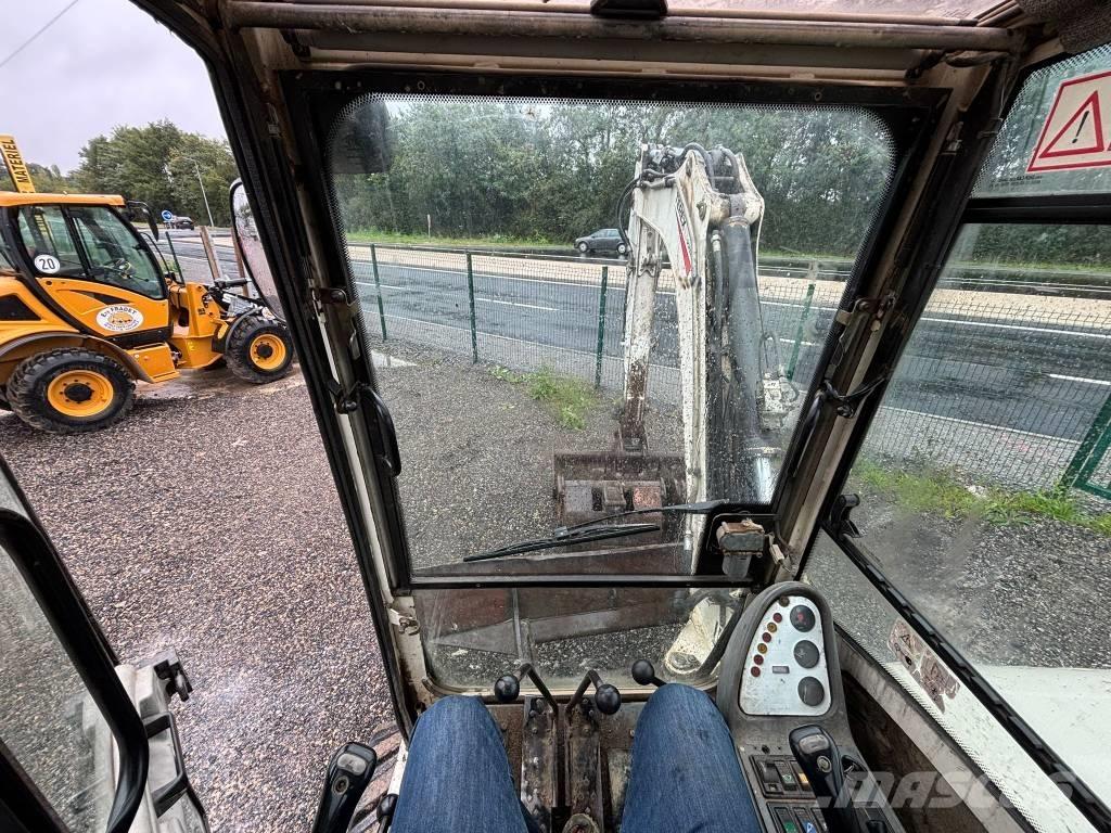 Terex HR 32 中型油圧ショベル 7ｔ-12ｔ（ユンボ・パワーショベル・バックホー）