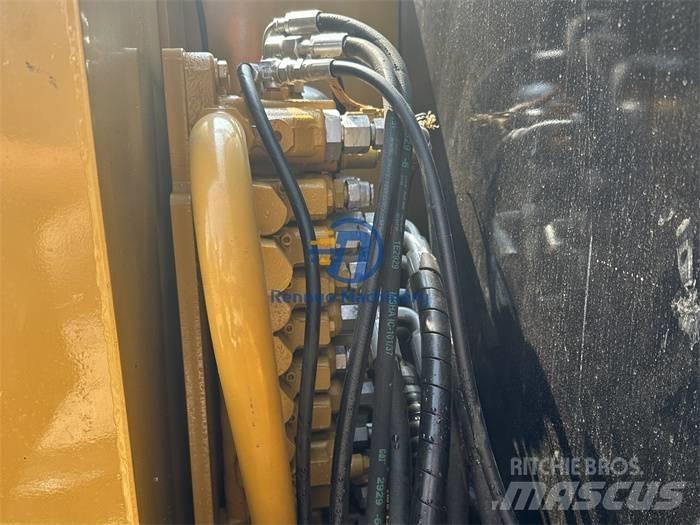 CAT 306E ミニ油圧ショベル 7t以下（ミニユンボ・ミニディガー）