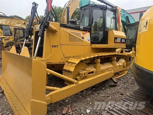 CAT D 7 G LGP ブルドーザー