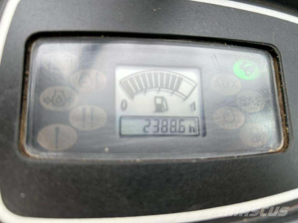 JCB 8025 ZTS ミニ油圧ショベル 7t以下（ミニユンボ・ミニディガー）