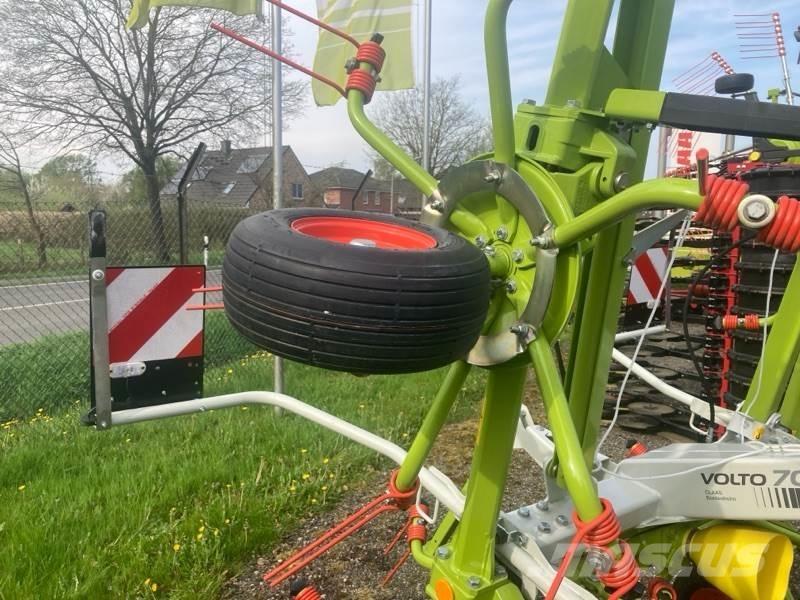 CLAAS Volto 700 テッダー・テッダーレーキ