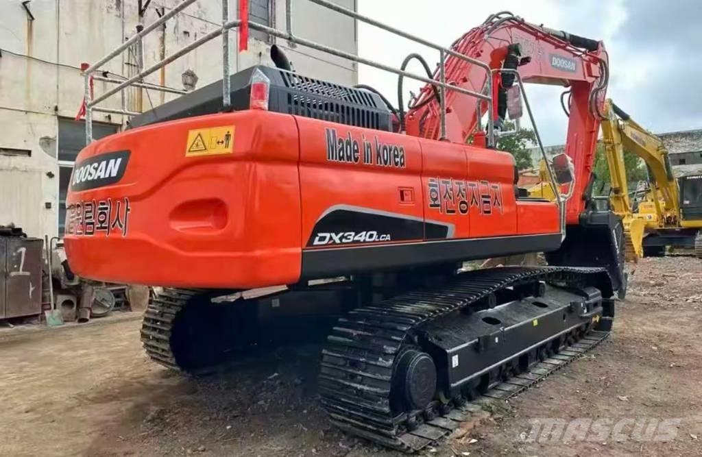 Doosan DX 340 大型油圧ショベル12t以上（パワーショベル・ユンボ）