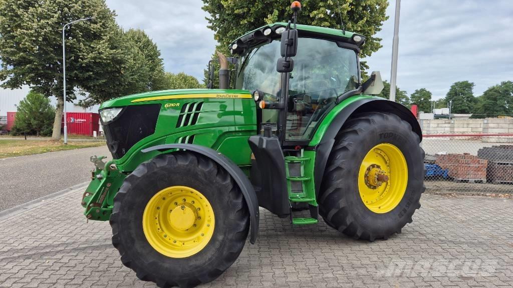 John Deere 6210 R トラクター