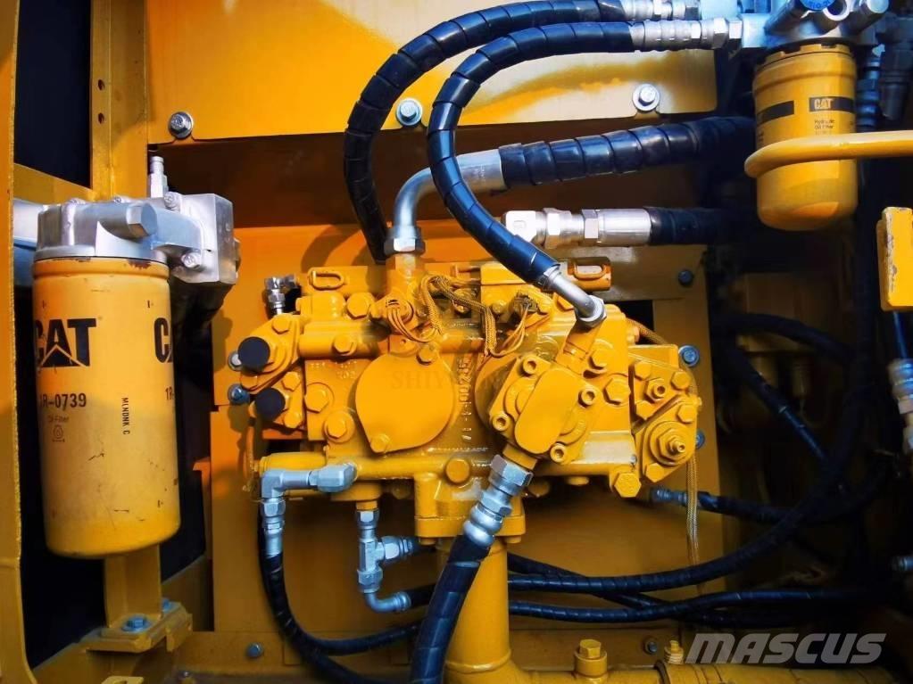 CAT 315D 大型油圧ショベル12t以上（パワーショベル・ユンボ）