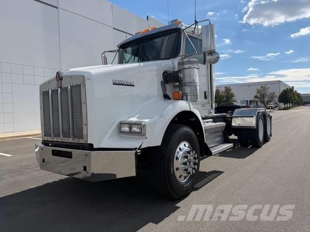 Kenworth T 800 中古トラクターヘッド | トレーラーヘッド