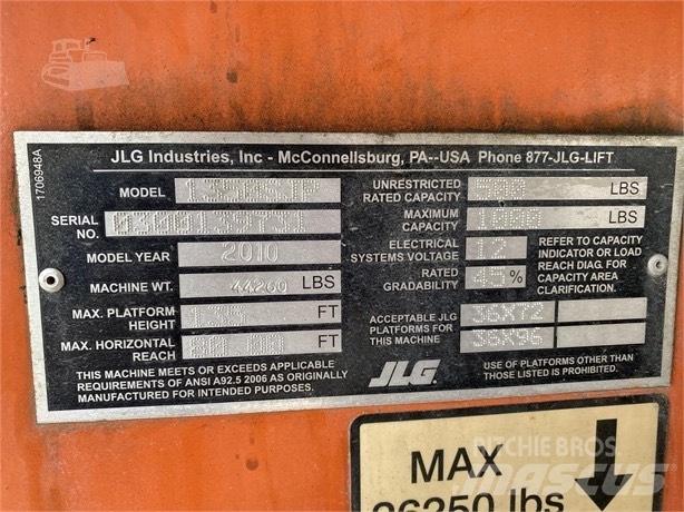 JLG 1350 SJP ブームリフト　直伸型