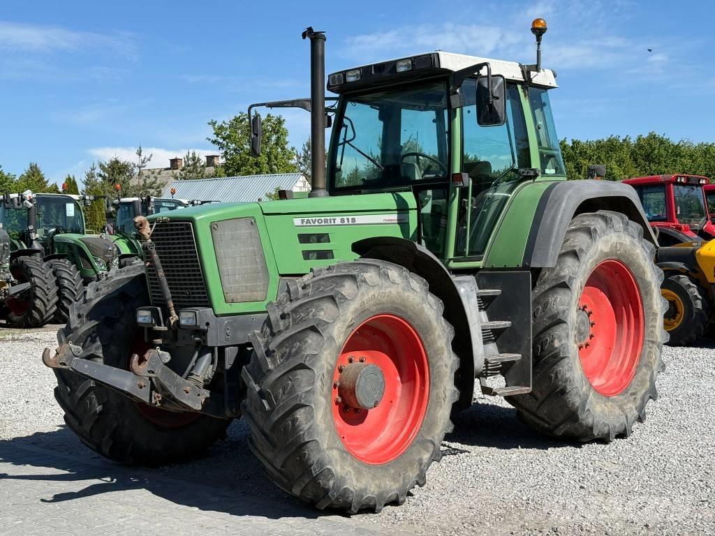 Fendt Favorit 818 トラクター