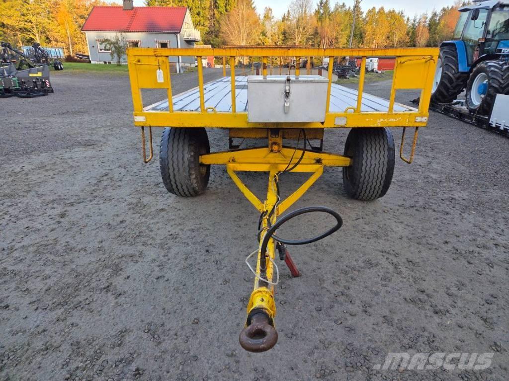 Dalum Rundbalsvagn ベールトレーラー