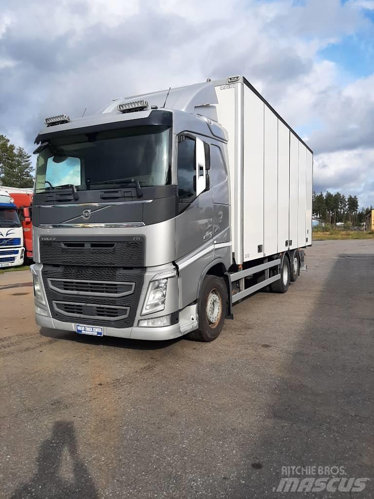 Volvo FH 13 冷凍冷蔵車