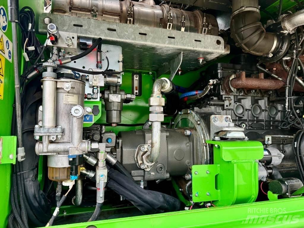 Sennebogen 825M E 廃棄物／工業産廃処理機