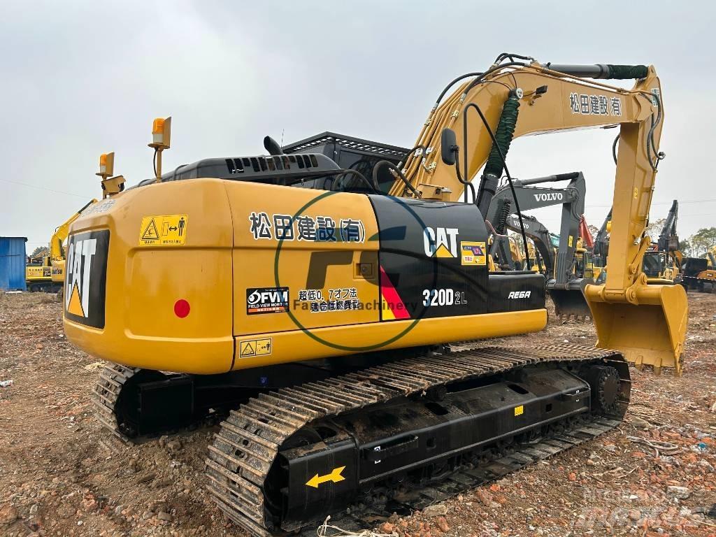 CAT 320 D2L 大型油圧ショベル12t以上（パワーショベル・ユンボ）