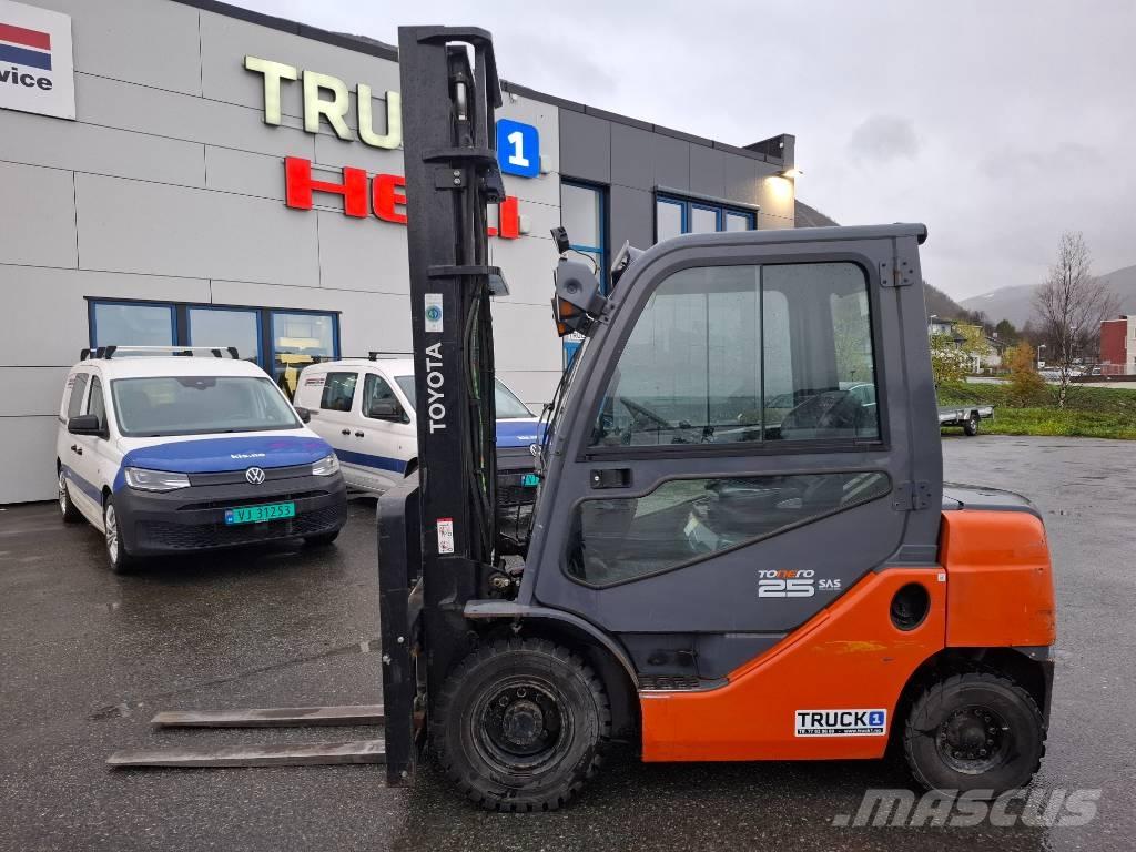 Toyota 02-8FDF25 ディーゼル・軽油