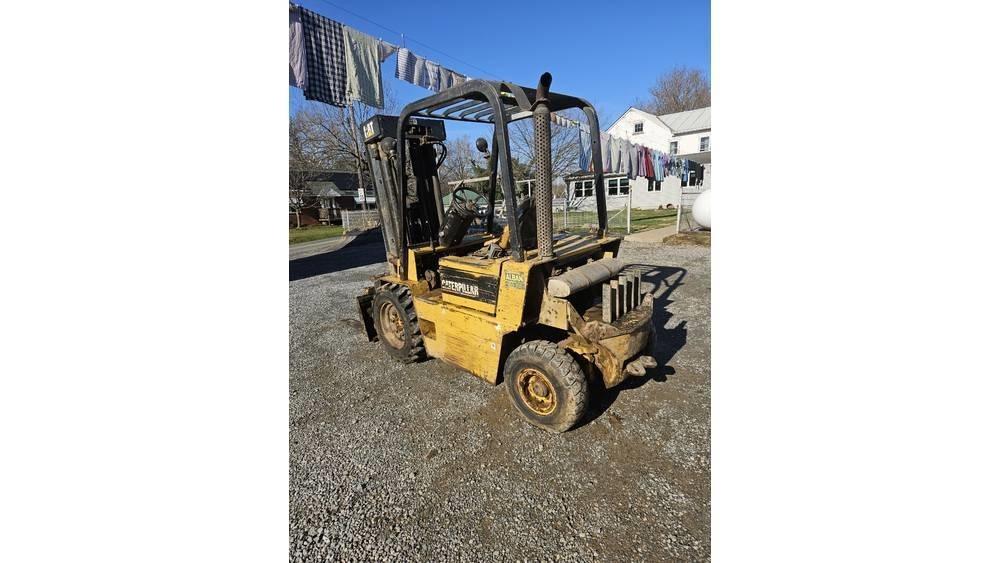 CAT V 40 E フォークリフト - その他