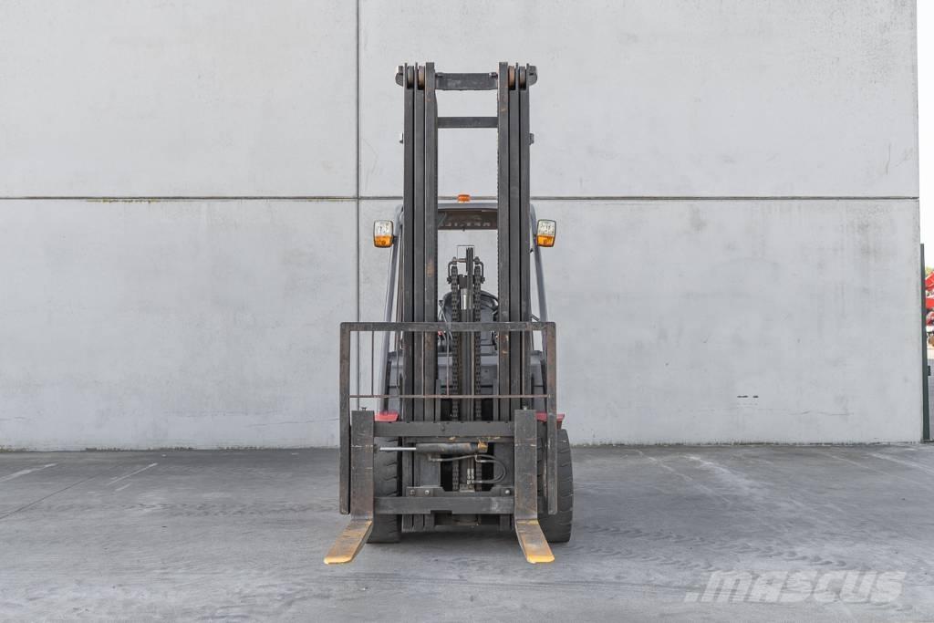 Manitou MI 35 D ディーゼル・軽油