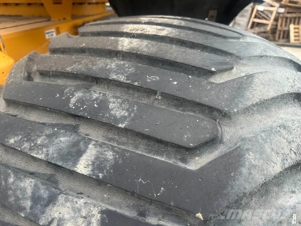 Liebherr A900 ホイール式油圧ショベル（パワーショベル・ユンボ・バックホー）