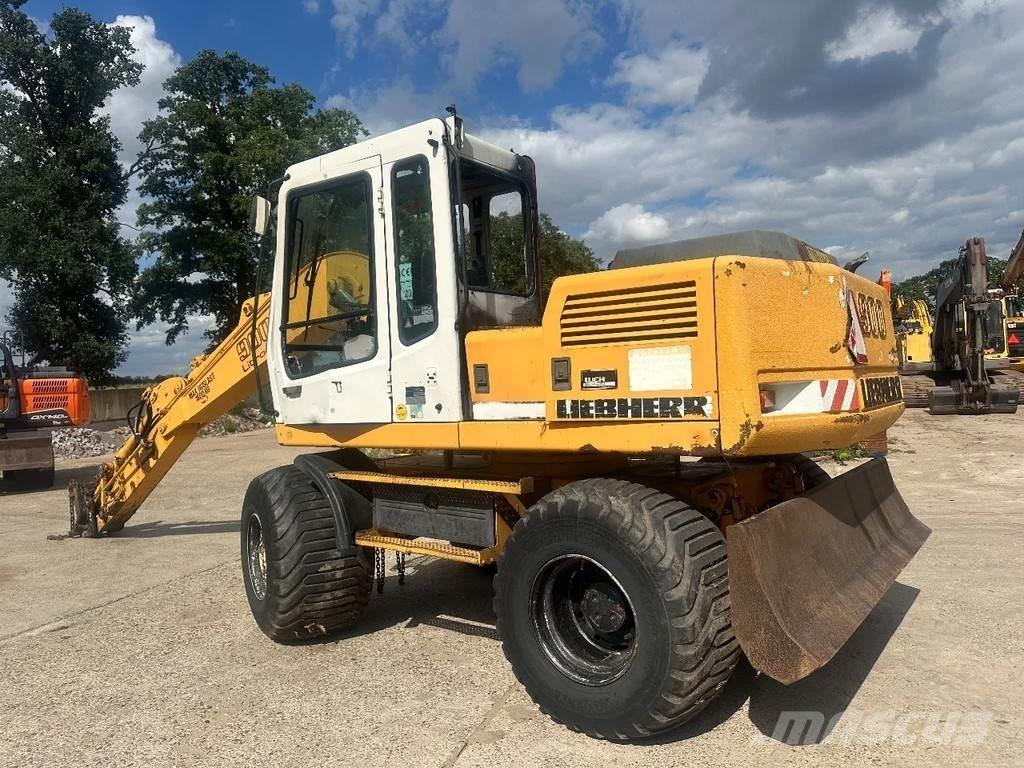Liebherr A900 ホイール式油圧ショベル（パワーショベル・ユンボ・バックホー）