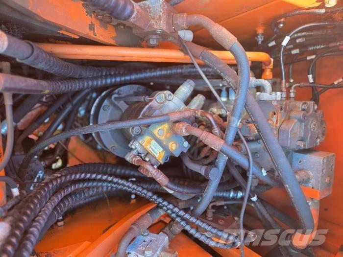 Doosan DX 140 WV-3 ホイール式油圧ショベル（パワーショベル・ユンボ・バックホー）