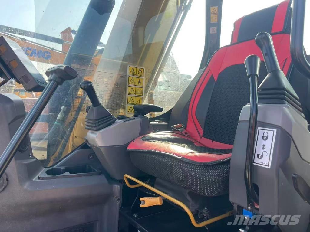 CAT 307.5 ミニ油圧ショベル 7t以下（ミニユンボ・ミニディガー）