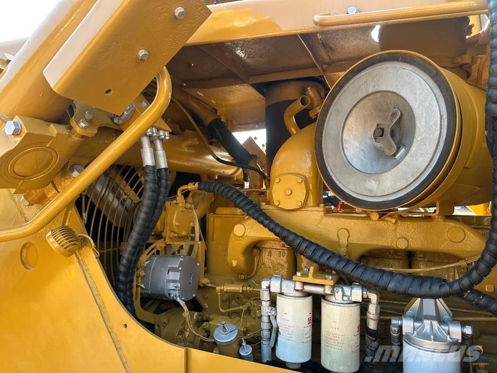 CAT D 7 G ブルドーザー
