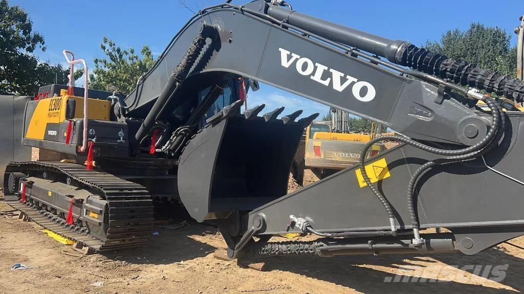 Volvo EC300D ミニ油圧ショベル 7t以下（ミニユンボ・ミニディガー）