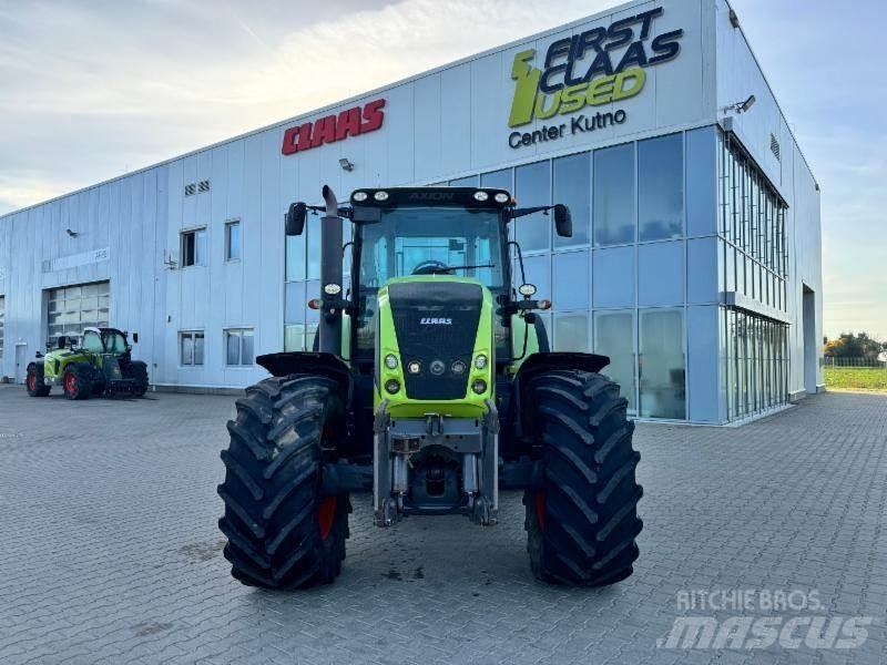 CLAAS AXION 810 トラクター