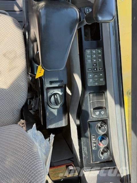Volvo ECR 88 D 中型油圧ショベル 7ｔ-12ｔ（ユンボ・パワーショベル・バックホー）