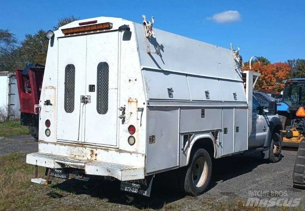 Ford F 550 XL SD 多目的／汎用車両