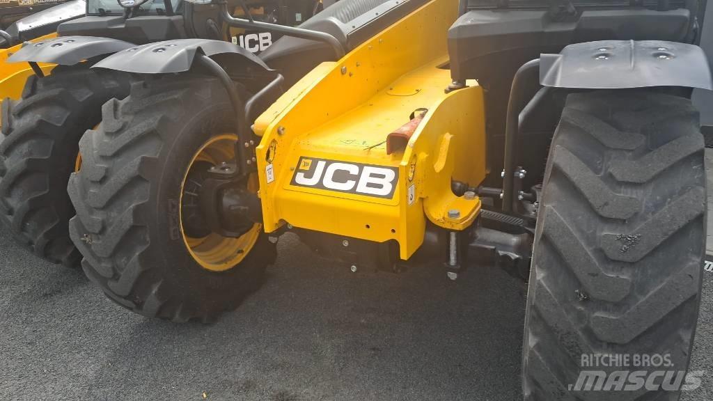 JCB 535-95 テレスコーピックハンドラー
