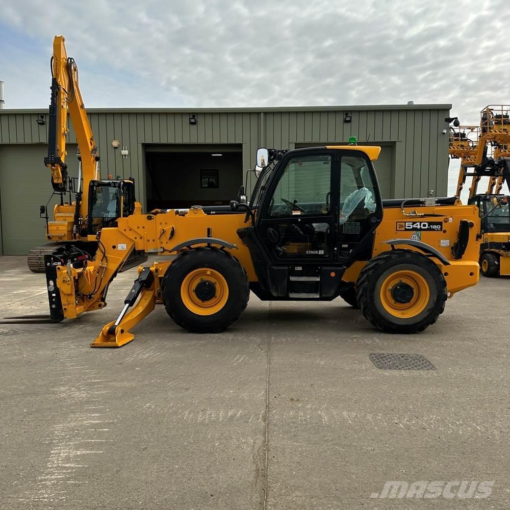 JCB 540-180 テレスコーピックハンドラー