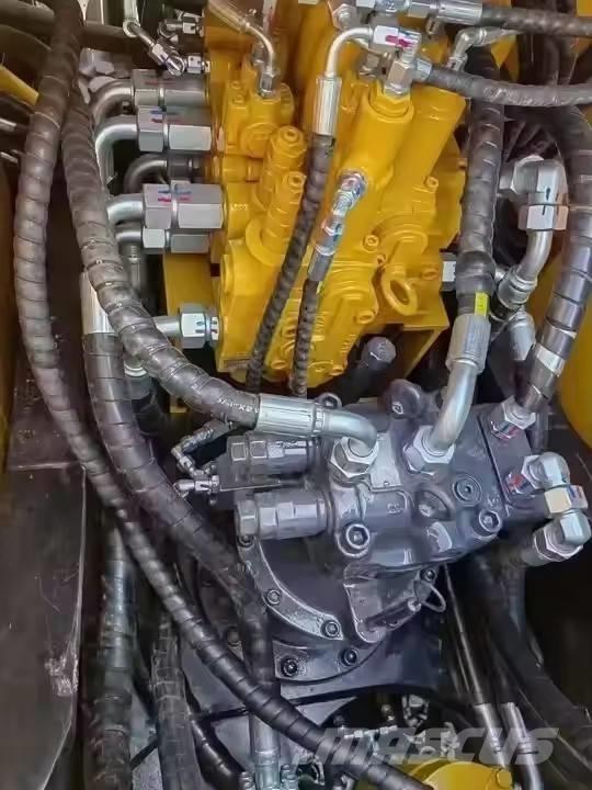 Sany SY 155 C 大型油圧ショベル12t以上（パワーショベル・ユンボ）