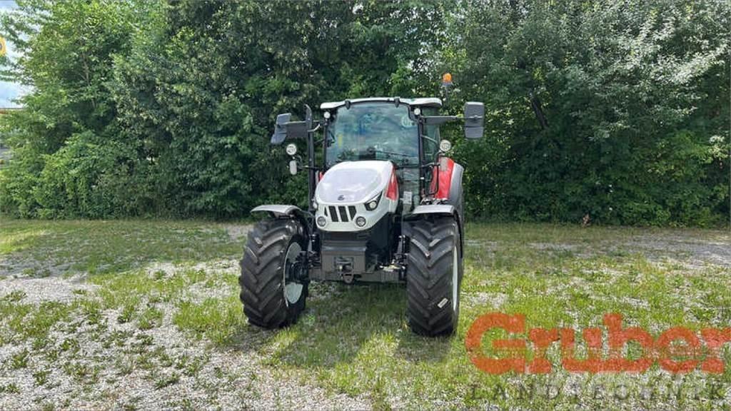 Steyr 4100 Plus トラクター