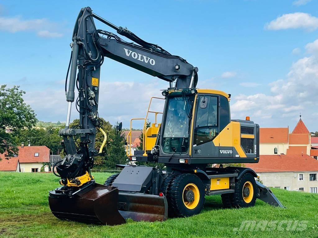 Volvo EW 160 E ホイール式油圧ショベル（パワーショベル・ユンボ・バックホー）