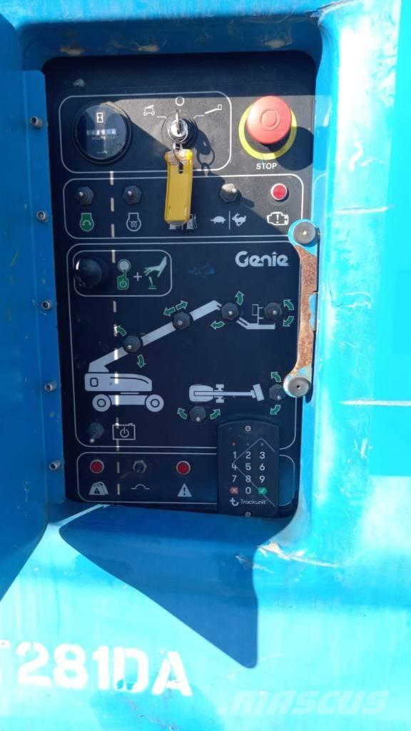 Genie S 85 ブームリフト　直伸型