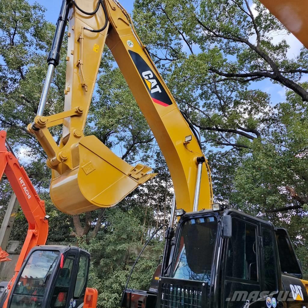 CAT 320 D 大型油圧ショベル12t以上（パワーショベル・ユンボ）