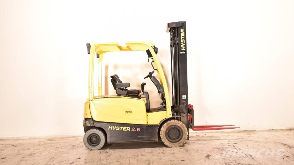 Hyster J2.5XN バッテリーフォークリフト