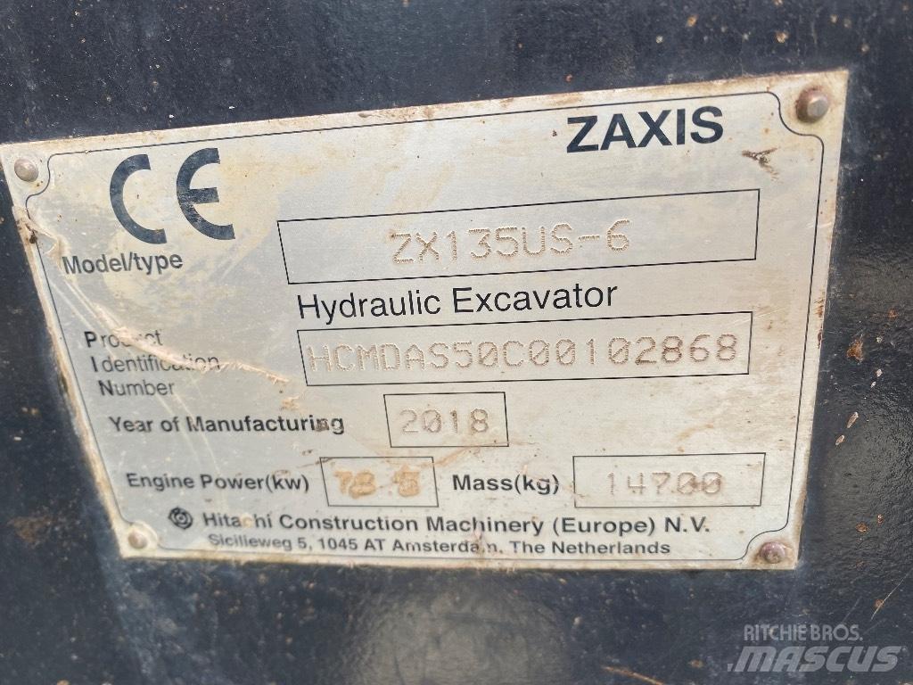 Hitachi ZX 135 US-6 大型油圧ショベル12t以上（パワーショベル・ユンボ）