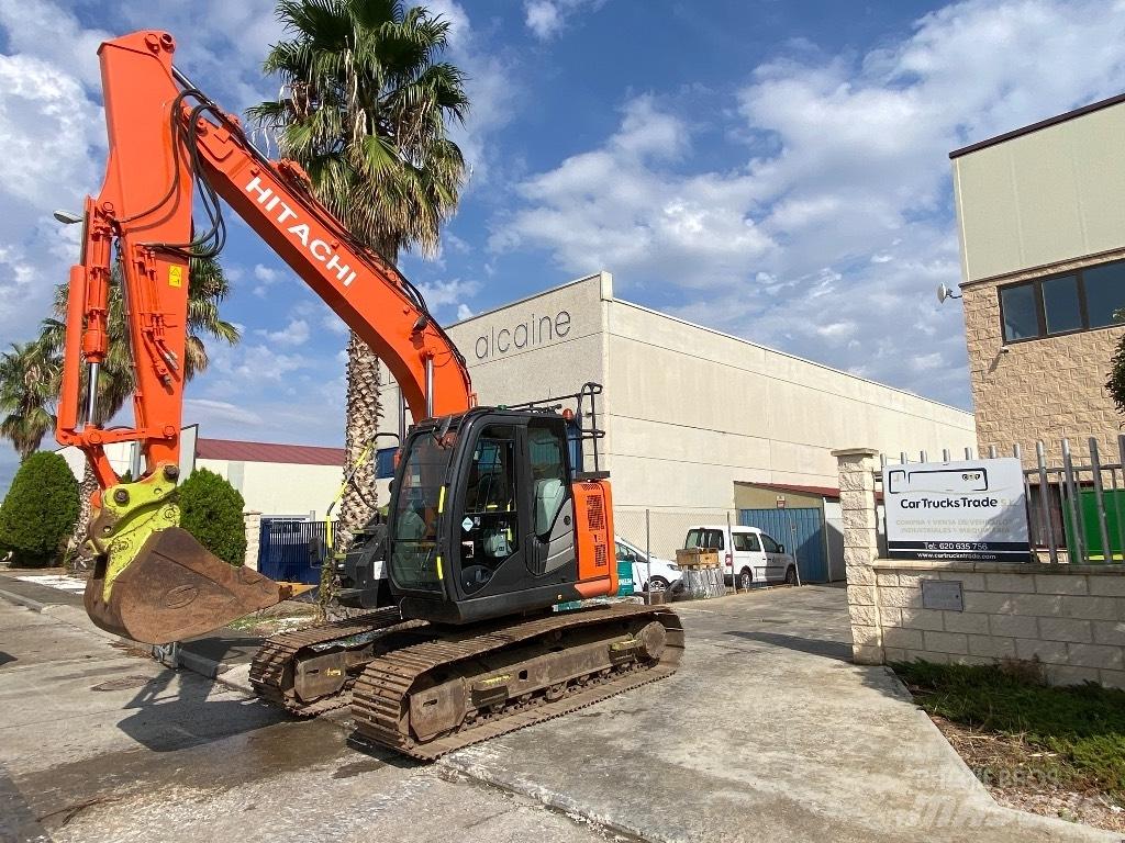 Hitachi ZX 135 US-6 大型油圧ショベル12t以上（パワーショベル・ユンボ）