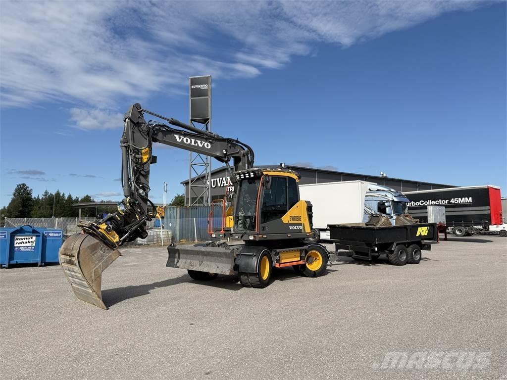 Volvo EWR130E ホイール式油圧ショベル（パワーショベル・ユンボ・バックホー）