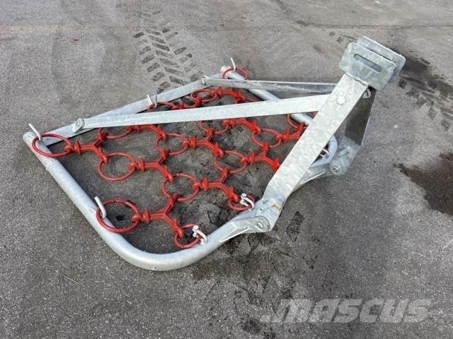 Peecon WS 135 TG 道路用レーキ