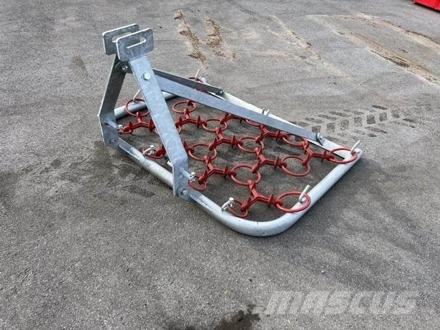 Peecon WS 135 TG 道路用レーキ