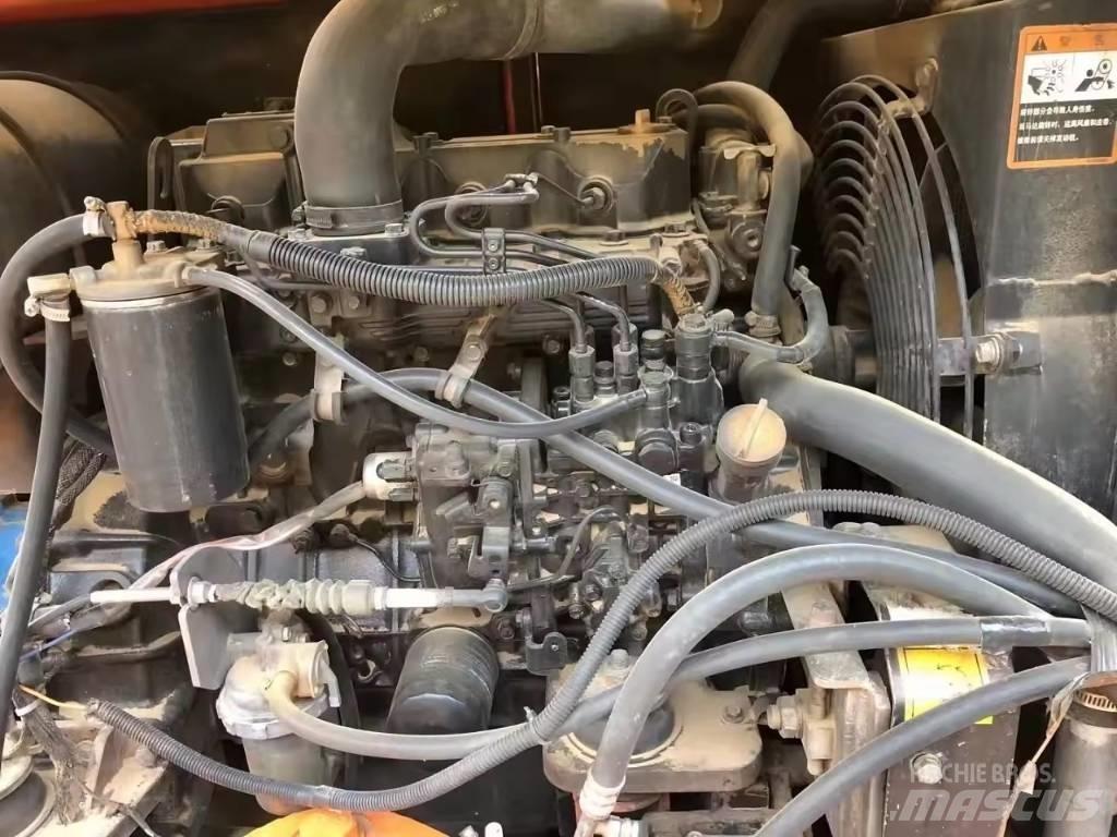 Doosan DH 80 中型油圧ショベル 7ｔ-12ｔ（ユンボ・パワーショベル・バックホー）
